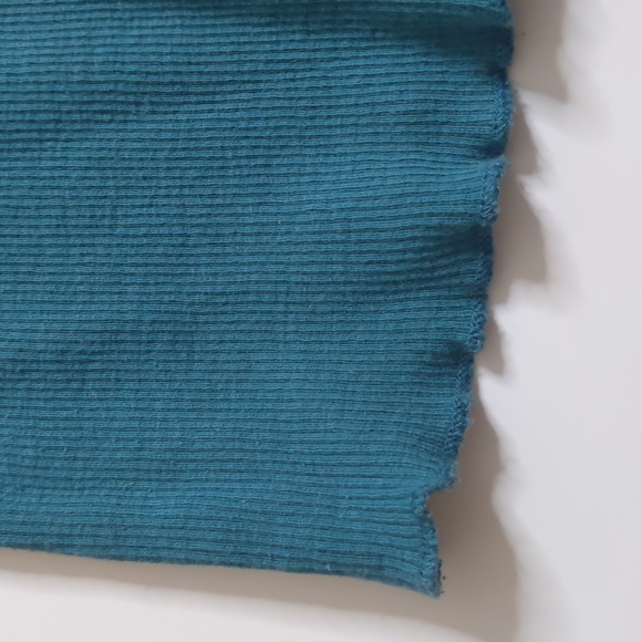 Pout Teal Tank Top, Girls Small, shell embellishments - Picture 8 of 8